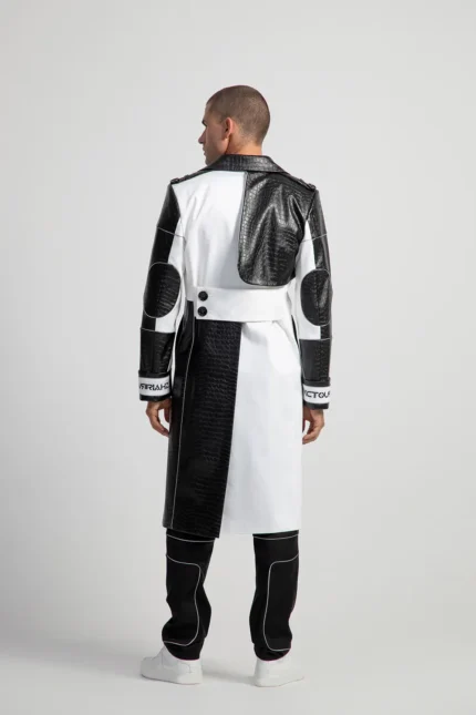 Reflective lined man's trench back