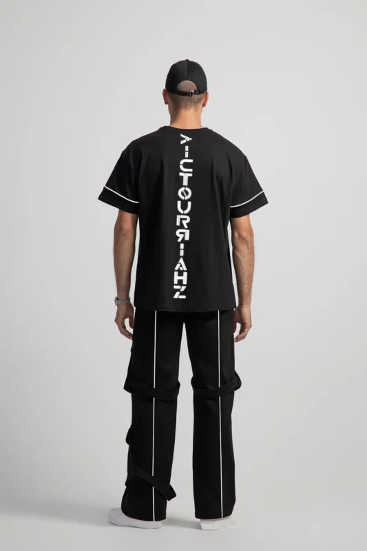 Reflective T-shirt sleeve back body