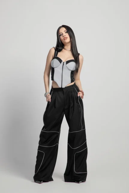 Wide reflective pants front