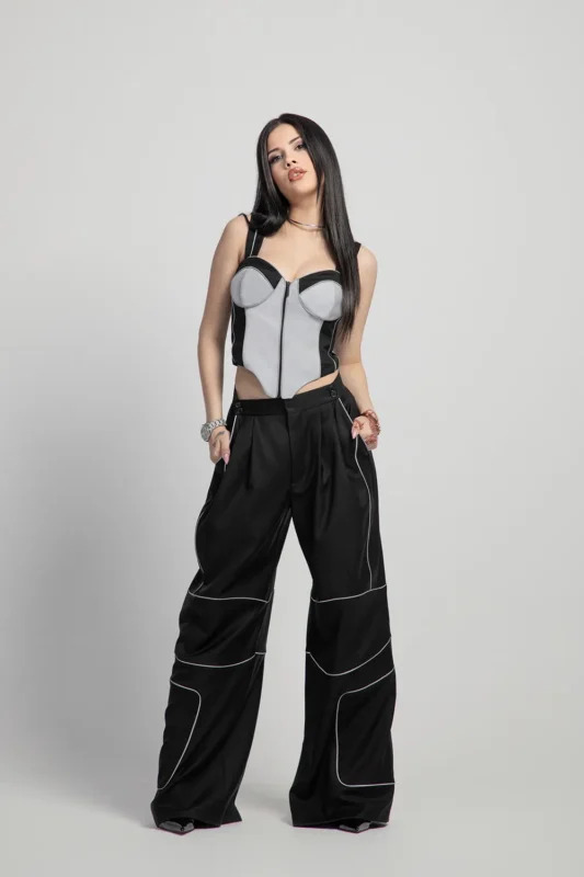 Wide reflective pants front